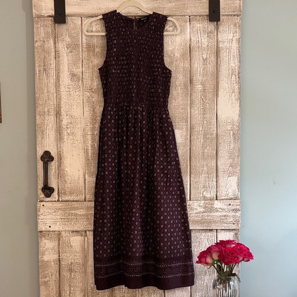 Madewell The Melody Smocked Midi Dress in Daisy Print - Picture 2 of 10